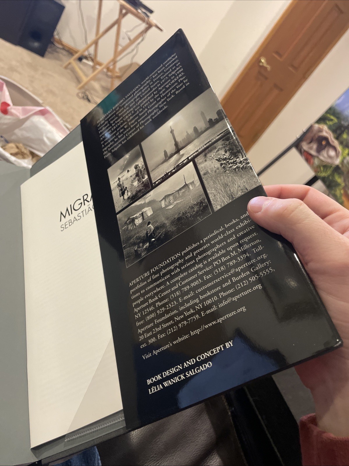 Migrations Humanity in Transition Sebastião Salgado Hardcover + Booklet!