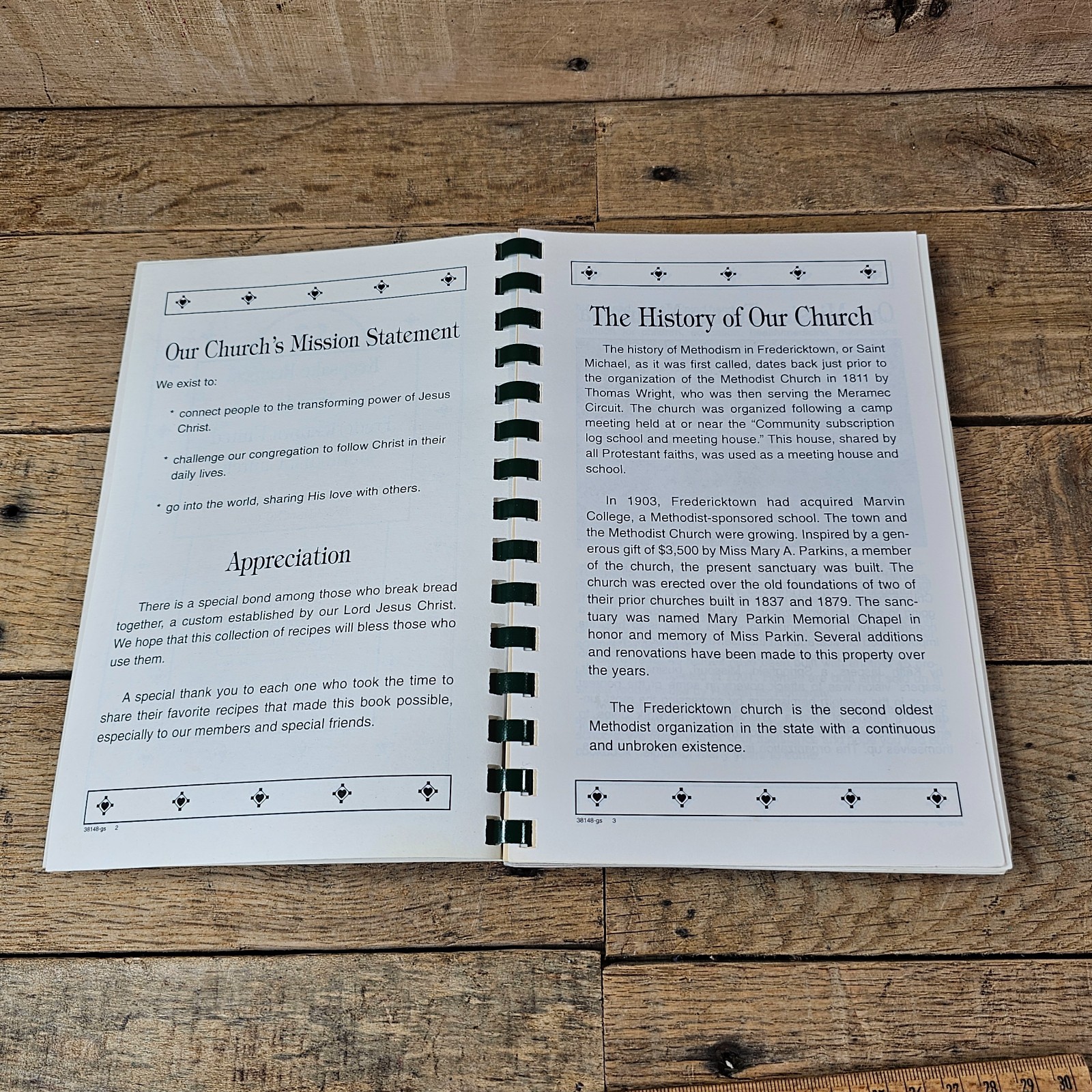 Fredericktown MO United Methodist Church Keepsake Recipes Cookbook 2001 Spiral