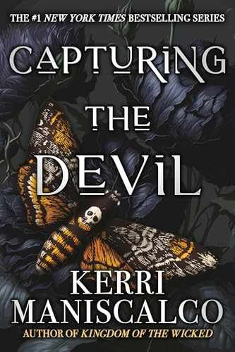 Capturing the Devil (Stalking Jack – Paperback, by Maniscalco Kerri – Very Good