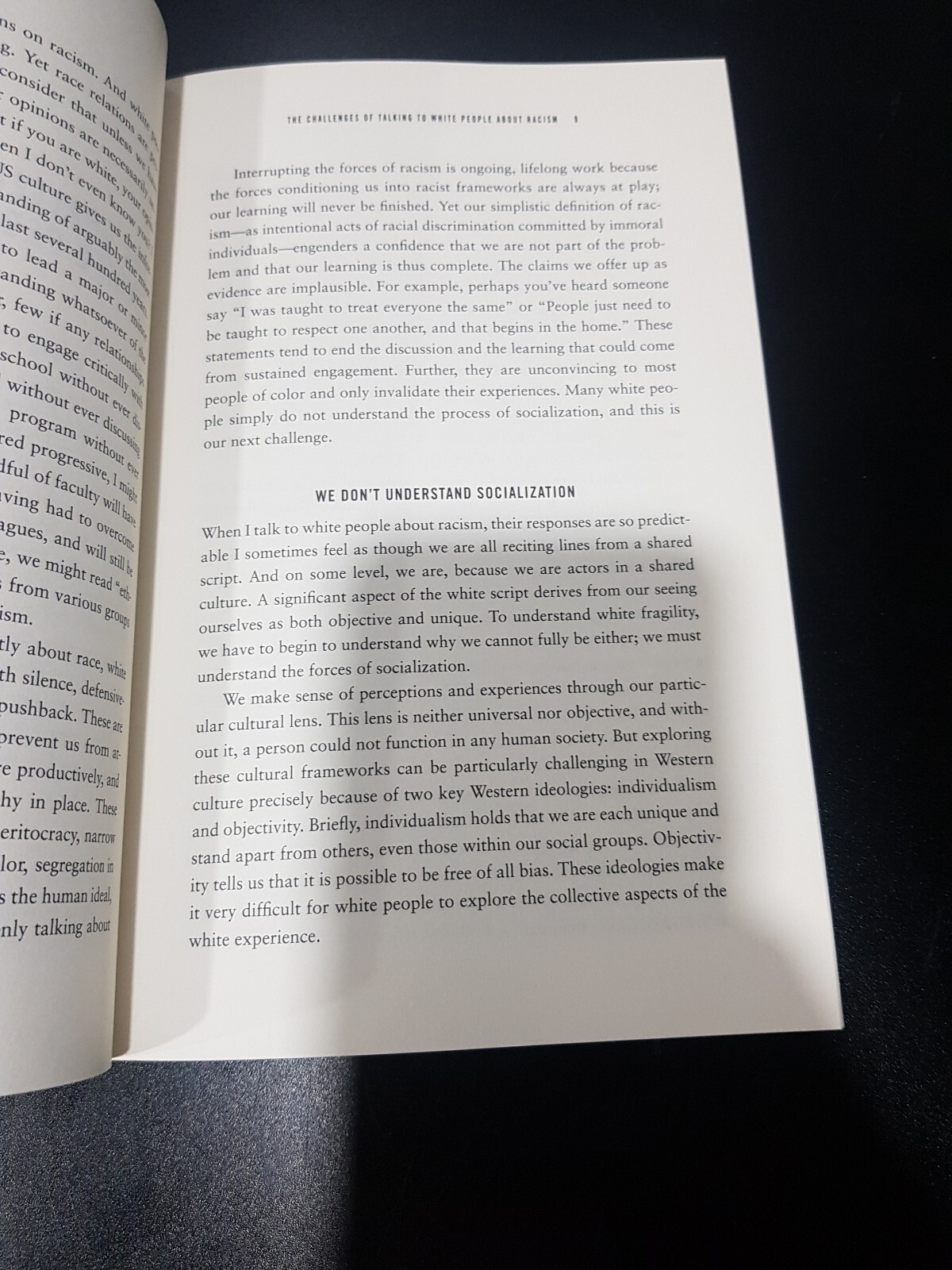 white fragility by robin diangelo (paperback book)