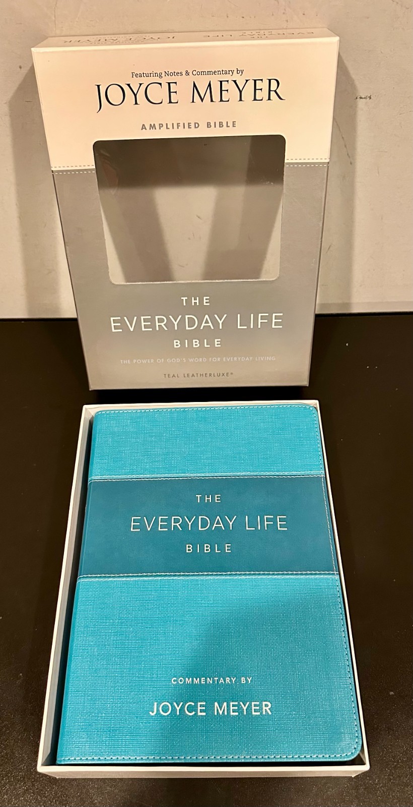 The Everyday Life Bible Teal LeatherLuxe Amplified Bible Joyce Meyer w/ Box