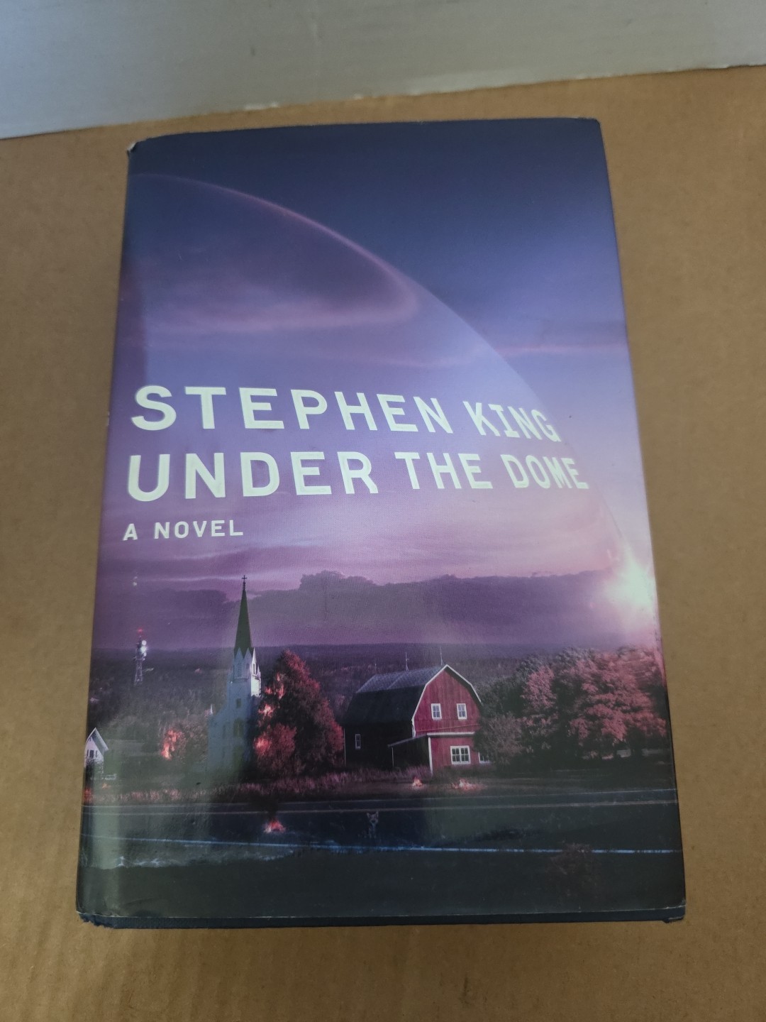 Under the Dome : A Novel by Stephen King (2009, Hardcover)