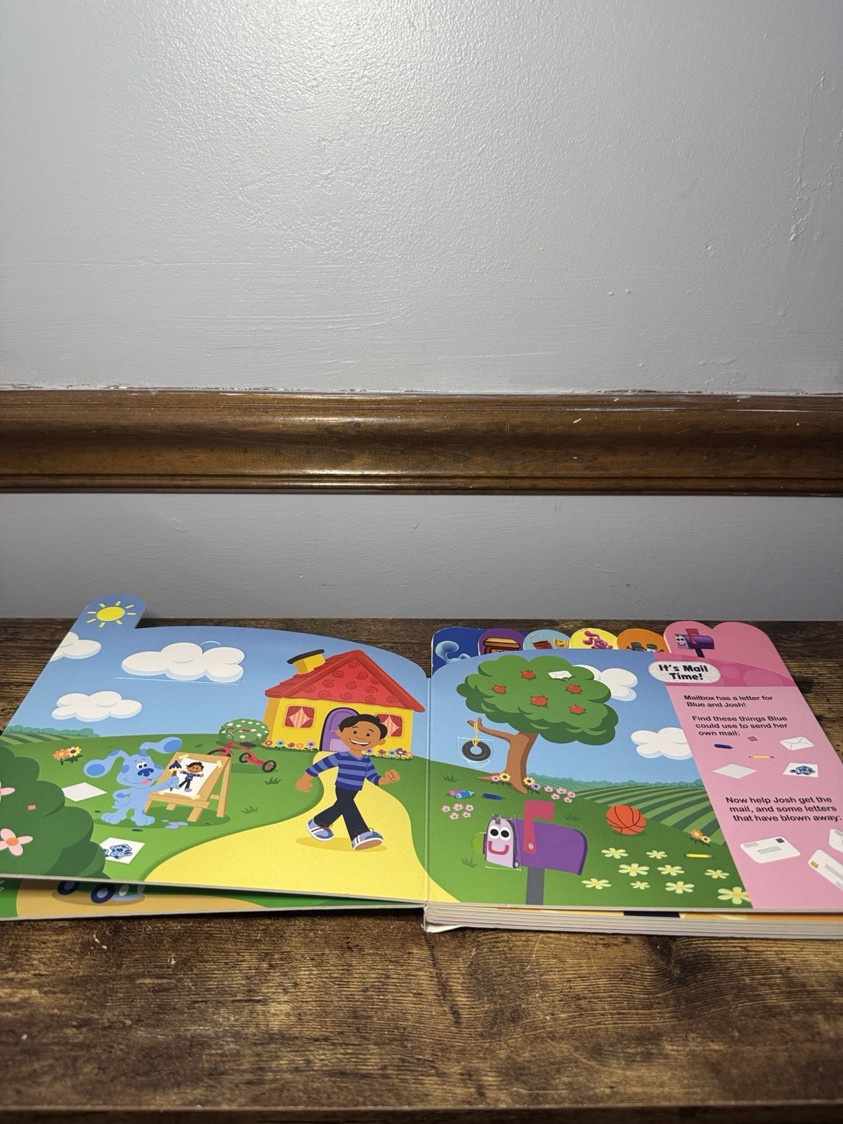 Nickelodeon Blue’s Clues & You: Peek-A-Boo, Blue! – (Look and Find) (Board Book)