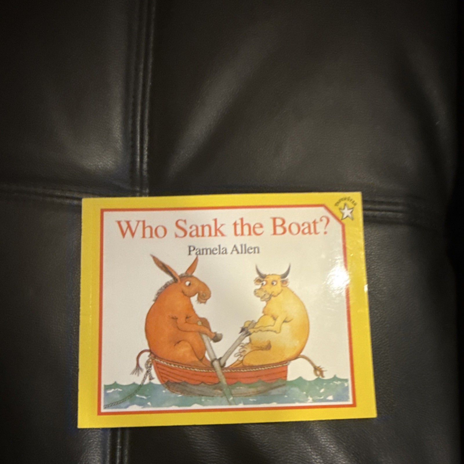 Who Sank the Boat? by Pamela Allen, Paperback Ages 4-8, Penguin Young Readers