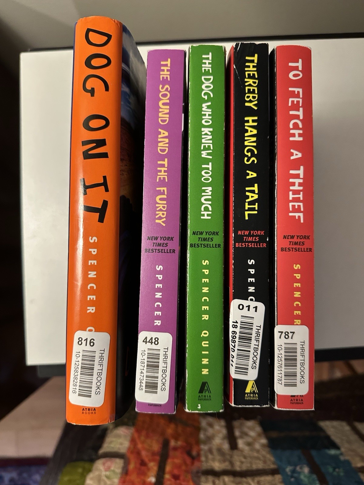 Spencer Quinn lot 5 books: Chet and Bernie Mysteries #1-4, #6