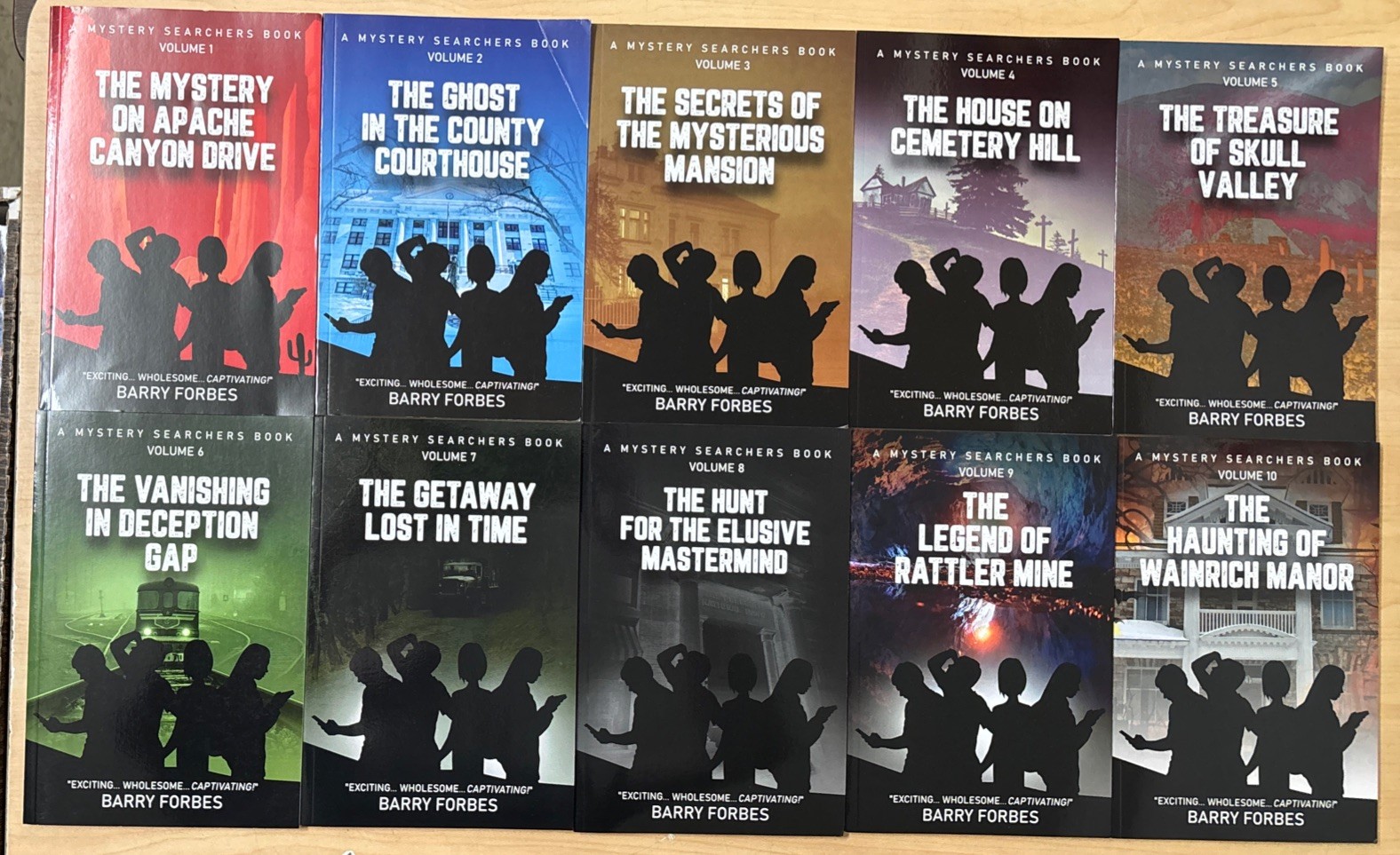 Lot 10 Mystery Searchers Vol. 1-10 Barry Forbes VG PB Nearly Complete Set Series
