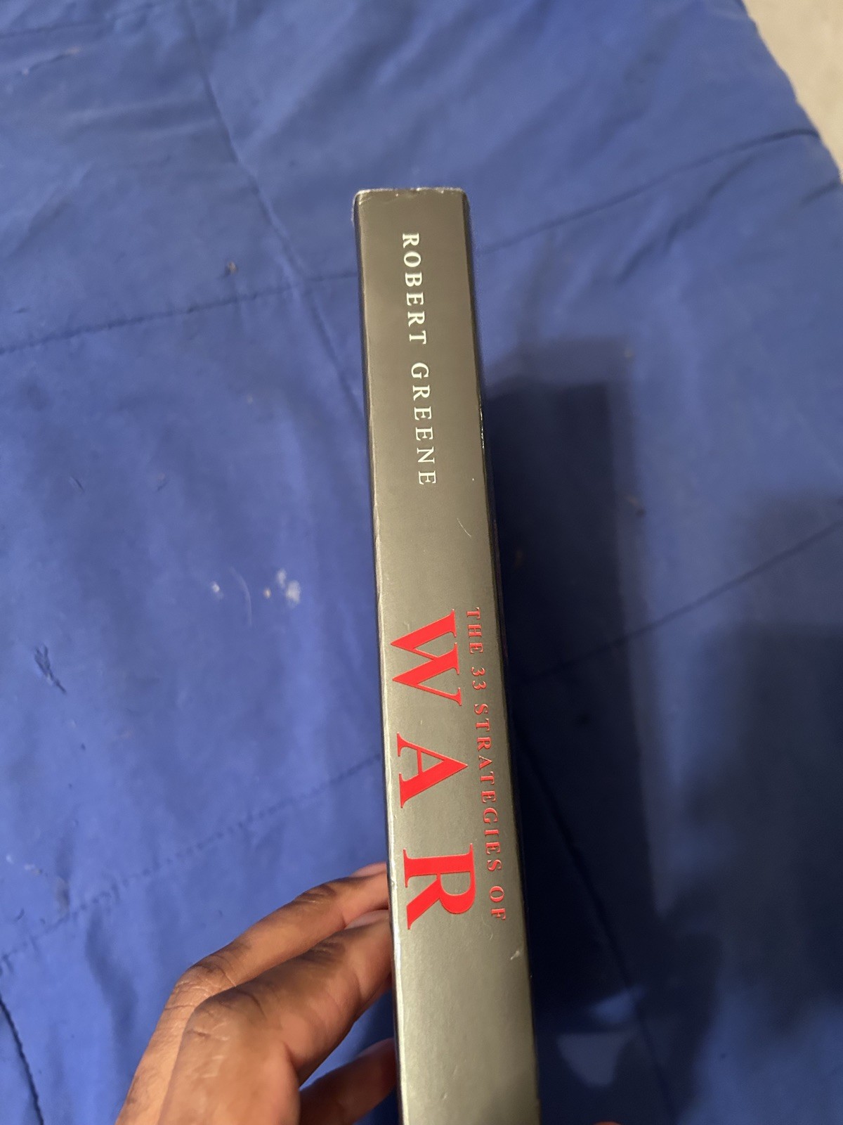 Robert Greene concise 33 strategies of war New Stock Fast Shipping