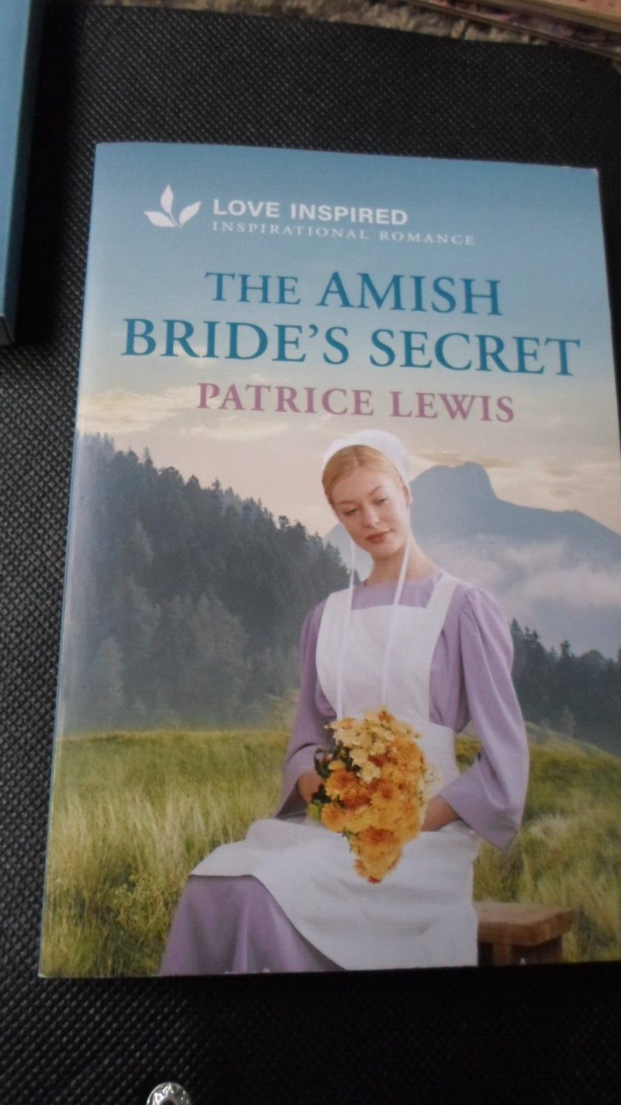 The Amish Bride’s Secret-Love Inspired- 207 pages-2025-Lithuania- Romance Novel-