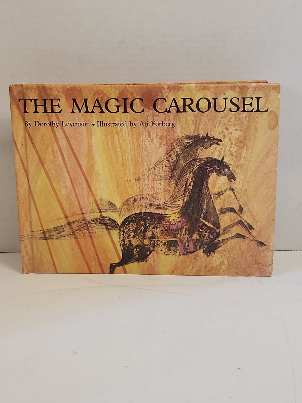 Vintage The Magic Carousel Book 1967 Dorothy Levenson Parents Magazine Press HC