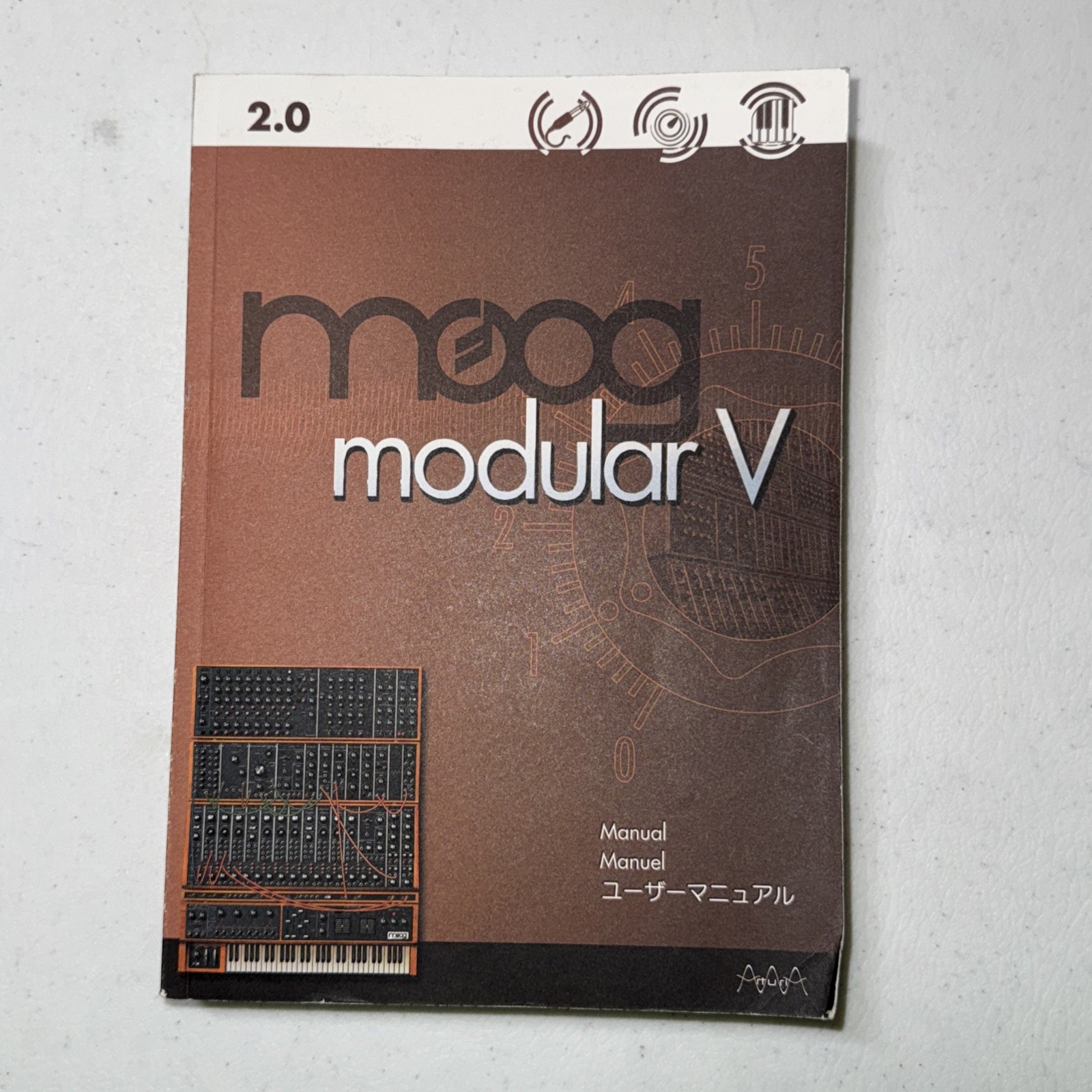 Moog Modular V 2 User’s Manual in English, French, and Japanese (paperback) GOOD