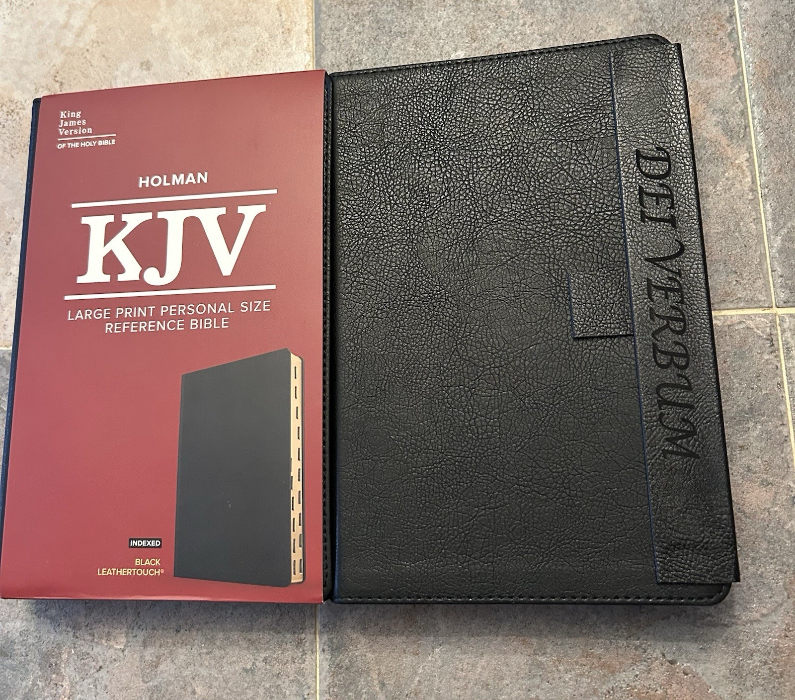 KJV MAGNETIC CLOSURE INDEXED LARGE PRINT(11.25pt) ENGRAVED Black Lthersft Bible