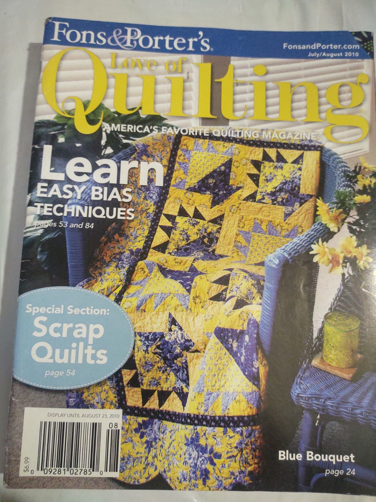 Best of Fons & Porter -Tabletop Quilts Paperback with ten magazines included lot