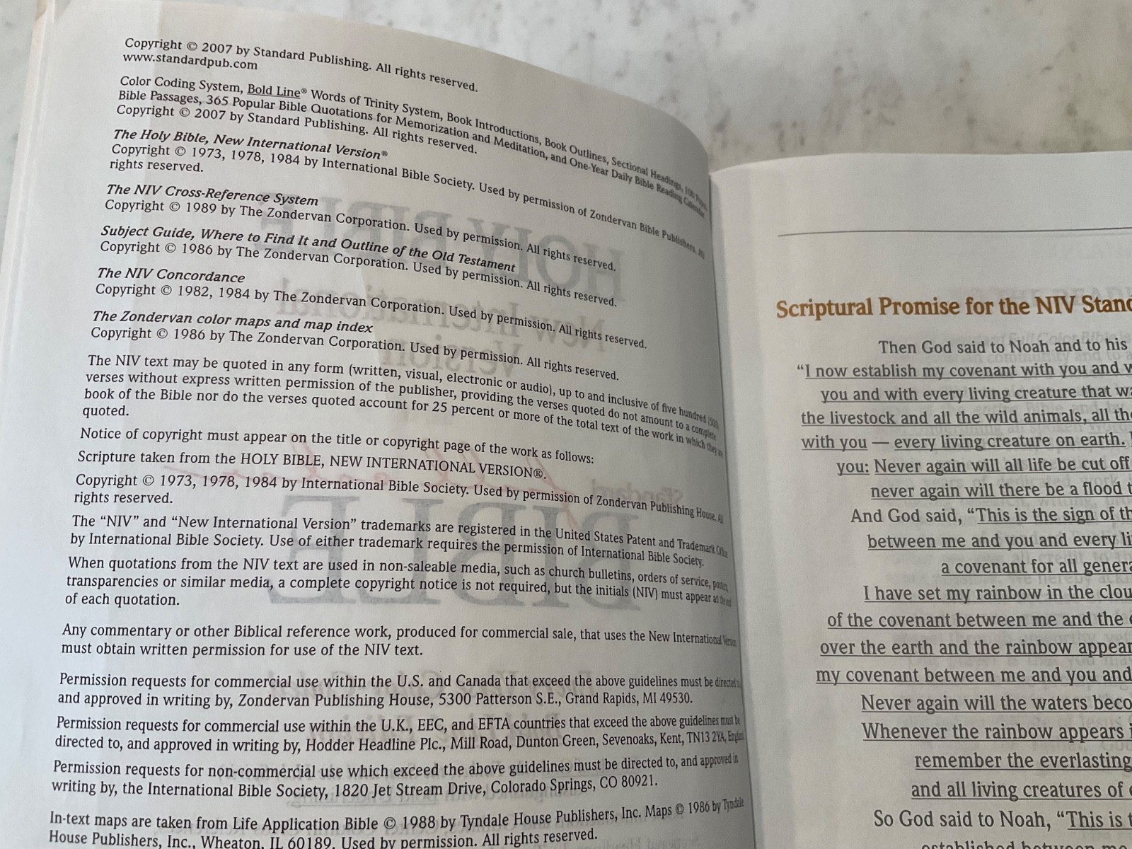 NIV Full Color Rainbow Bible 2007 Hardcover Text 1984