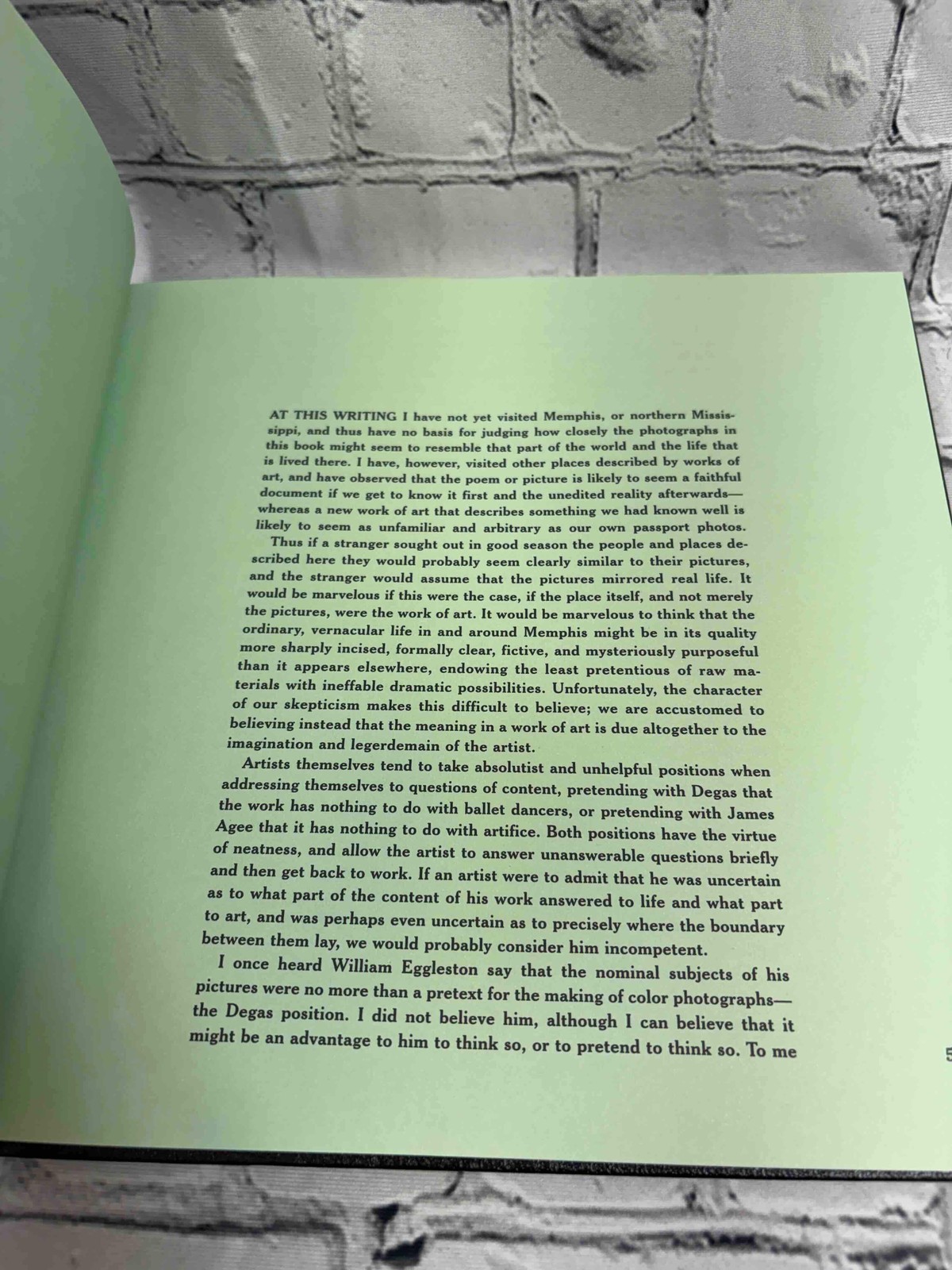 William Eggleston’s Guide by John Szarkowski [2nd Edition · · 2002]
