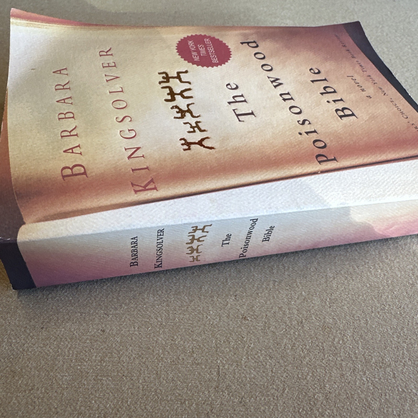 The Poisonwood Bible by Barbara Kingsolver – Paperback – Harper Perennial – Good