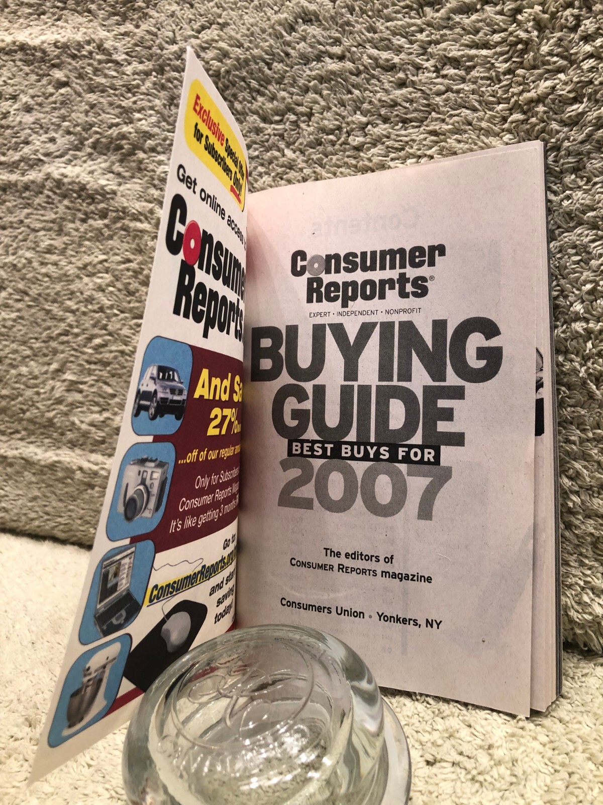 2007 Buying Guide Issue by Consumer Reports- 2006 papperback