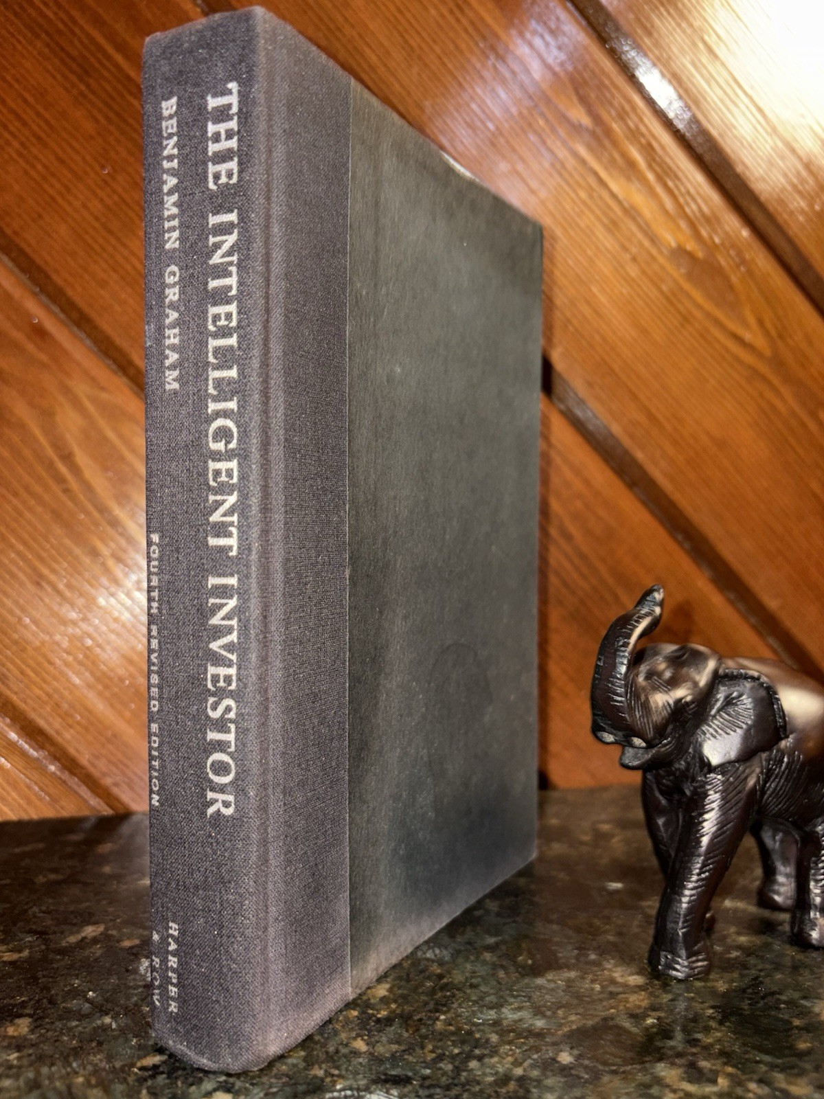 INTELLIGENT INVESTOR 1973 Edition With Warren Buffett’s preface, Benjamin Graham