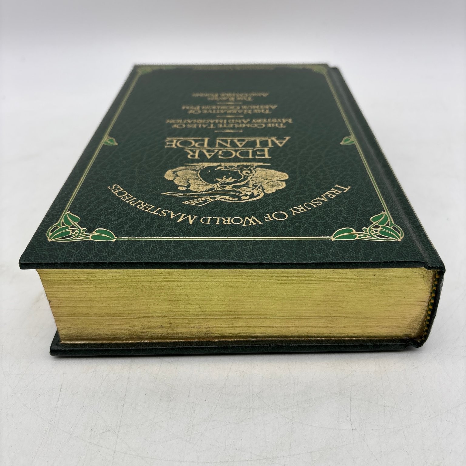 Edgar Allan Poe Complete Tales Mystery Imagination Raven Poems Octopus 1981