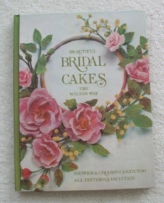 Beautiful Bridal Cakes: The Wilton Way/908-117 by n/a, Acceptable Book