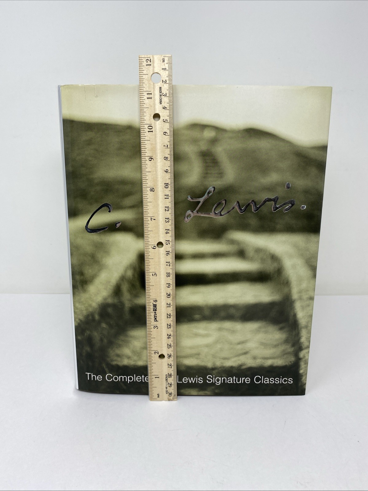 Complete C. S. Lewis Signature Classics C. S. Lewis (2002 Hardcover) Clean Pages