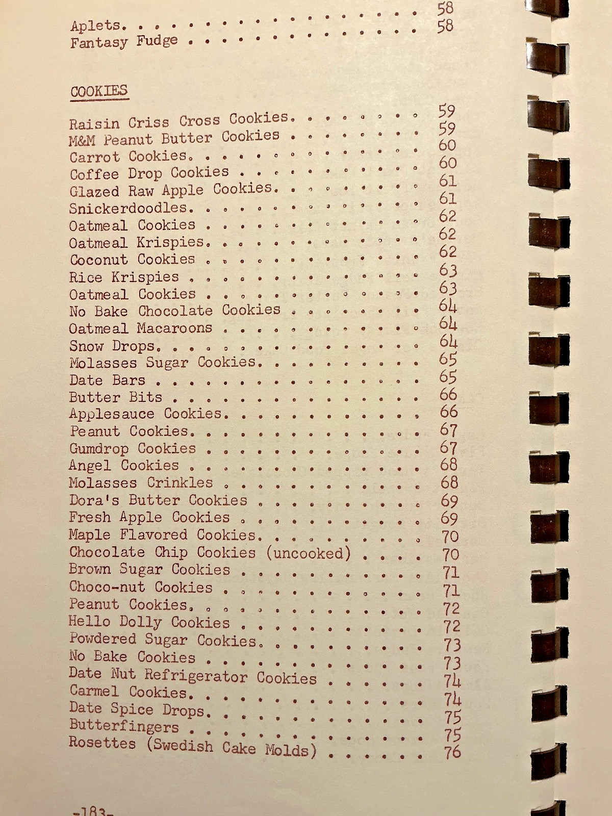 RECIPES. Longview United Methodist Church, Longview, Washington. COOKBOOK. 1986.