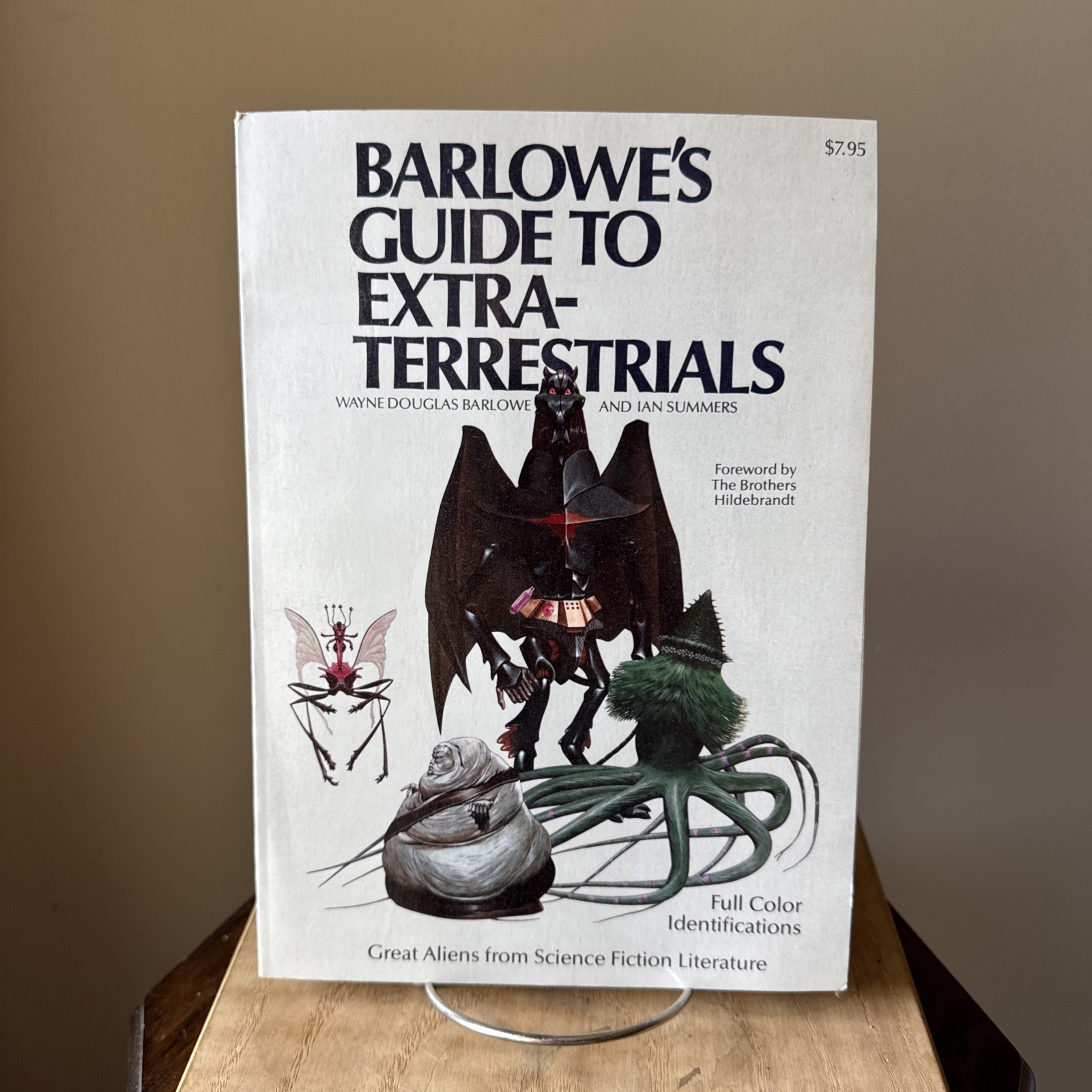 Barlowe’s Guide to Extraterrestrials by Wayne Douglas Barlowe, Ian Summers Alien