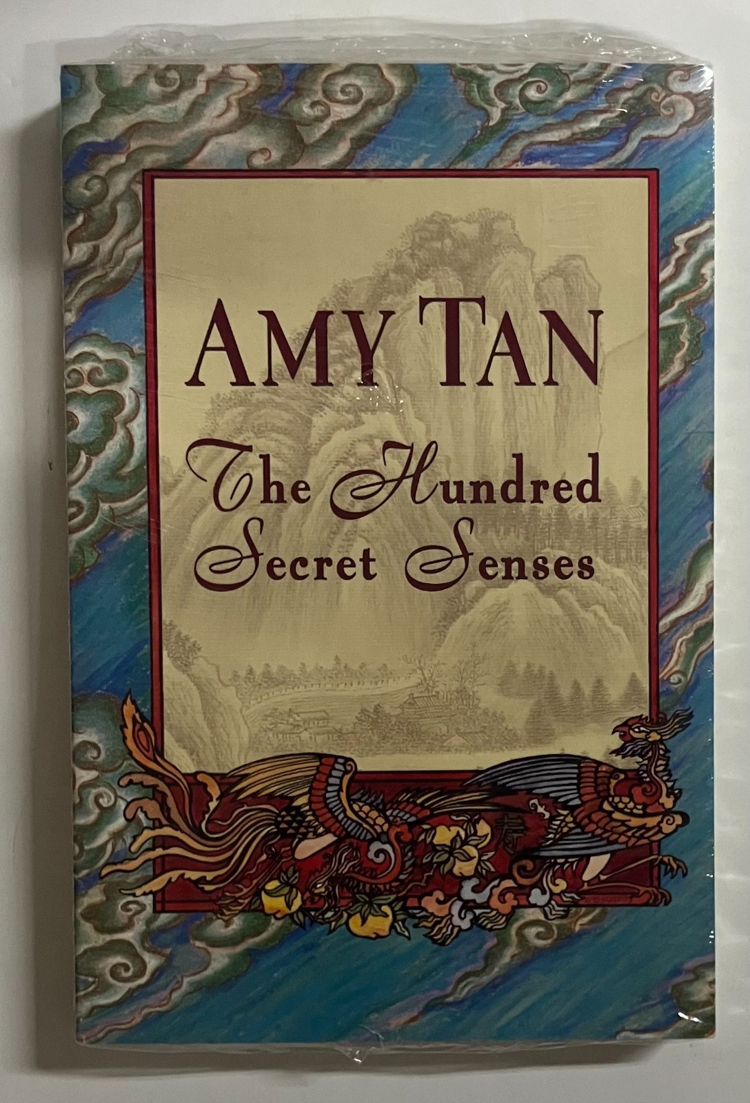 The Hundred Secret Senses, by Amy Tan, First Edition c.1995 (NEW, SHIPS FREE)