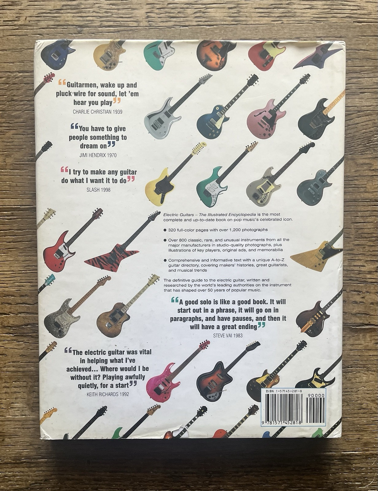 Electric guitars the illustrated encyclopedia hardcover book 315 pages