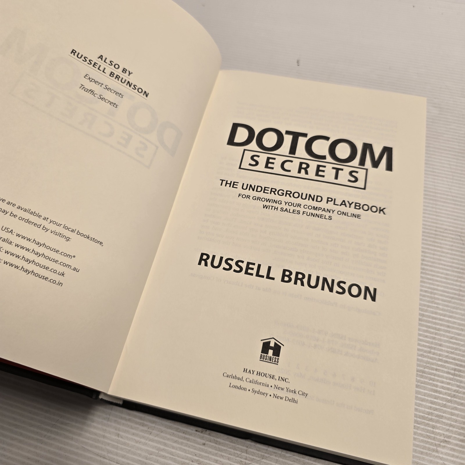 DotCom Secrets Russell Brunson The Underground Playbook Sales Funnels Business