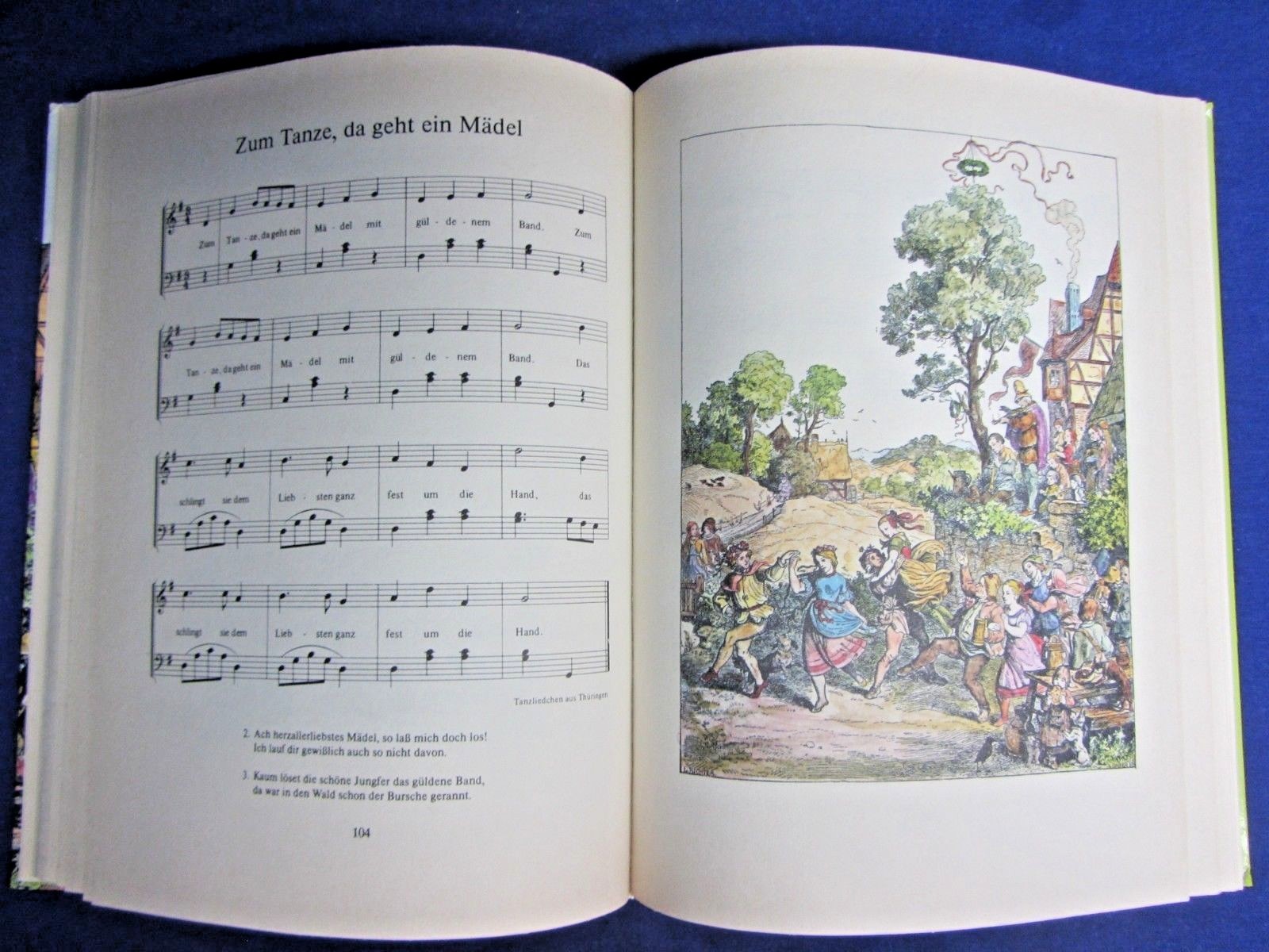 DIE SCHONSTEN VOLKS-UND KINDERLIEDER, DELPHIN VERLAG, GERMANY, 1981, 255 PAGES