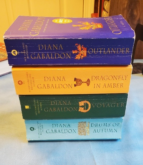 DIANA GABALDON LOT of 4 in OUTLANDER SERIES books 1-4 MMPB VGC