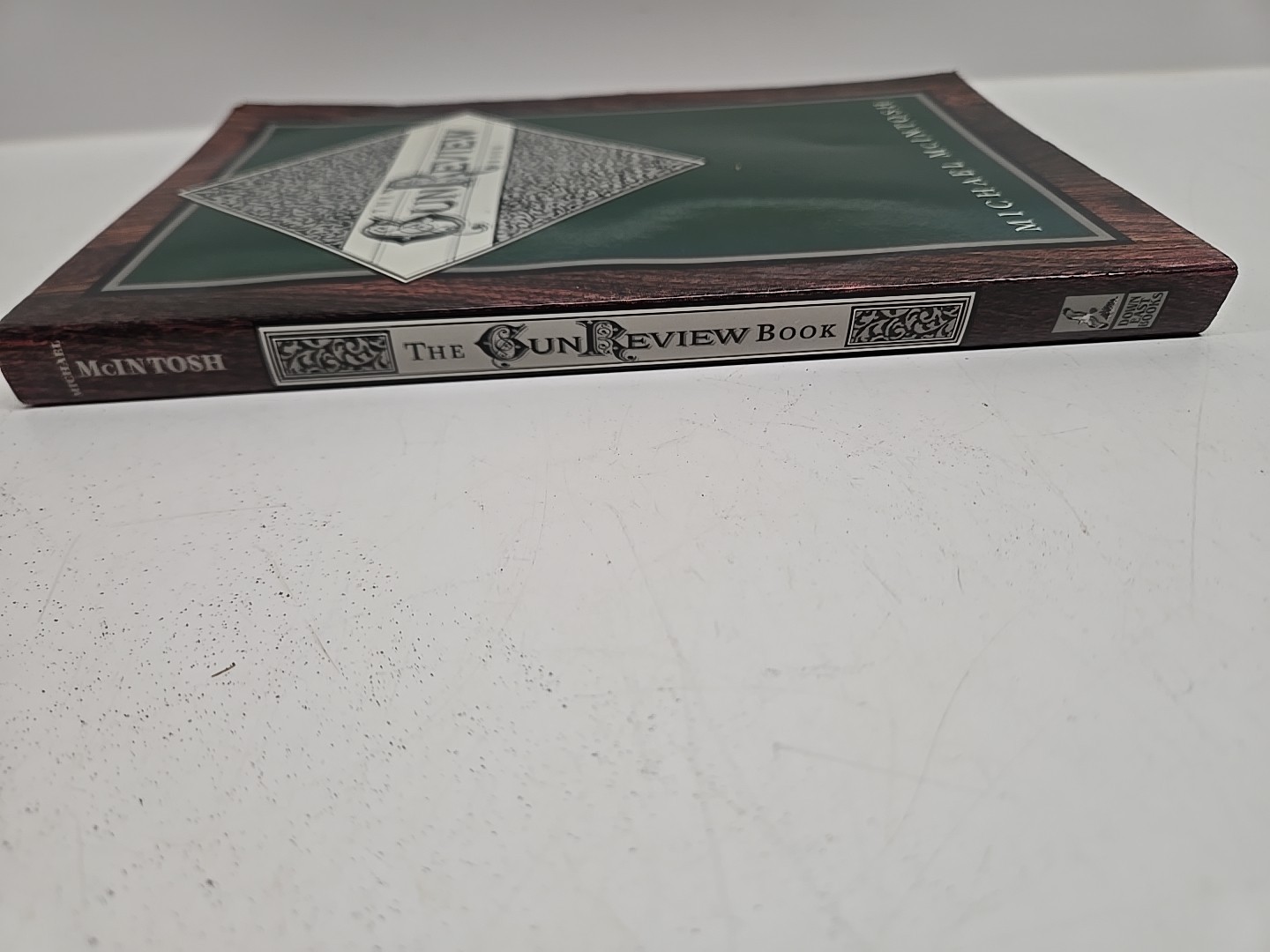 The Gun Review Book – Paperback By McIntosh, Michael – VG