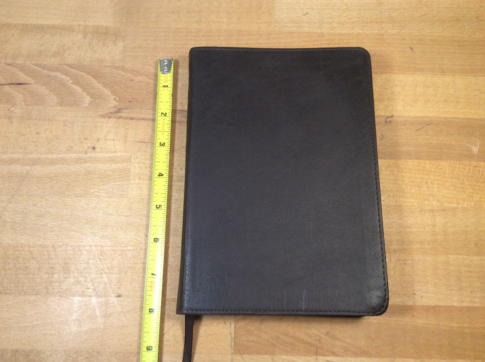 Holy Bible Slimline Reference Edition, New Living Translation, NLT, Tyndale