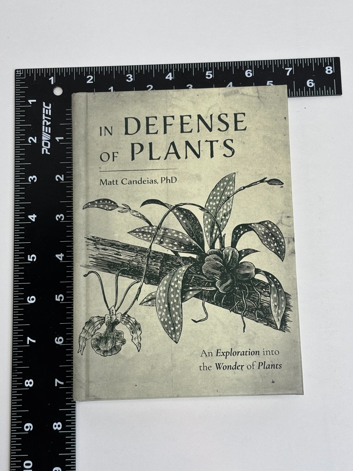 In Defense of Plants Matt Candeias 2021 Botany Science Paperback Mango