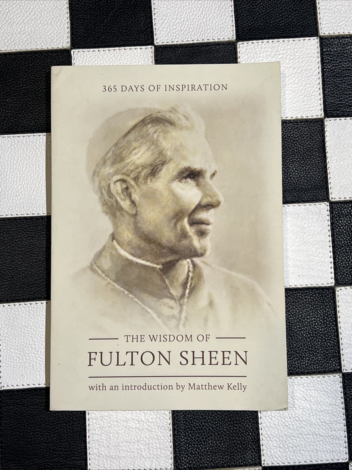 The Wisdom of Fulton Sheen 365 Days of Inspiration (Paperback) Matthew Kelly