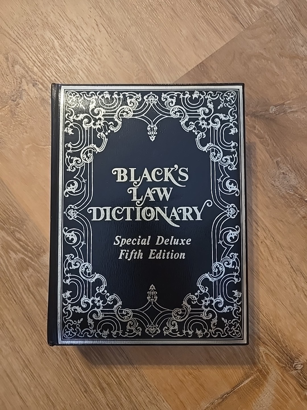 Black’s Law Dictionary Special Deluxe Fifth 5th Edition 1979 Padded Indexed.