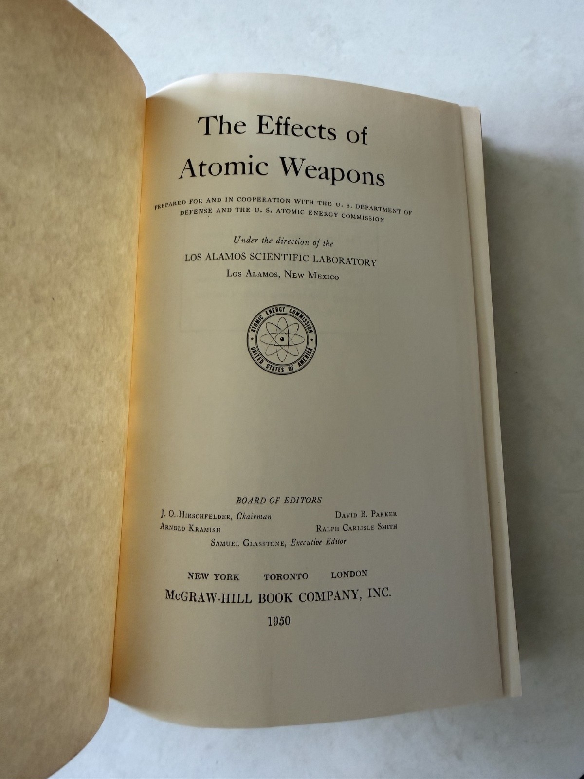 The Effects of Atomic Weapons 1950 Los Alamos US Atomic Energy Commission HCDJ