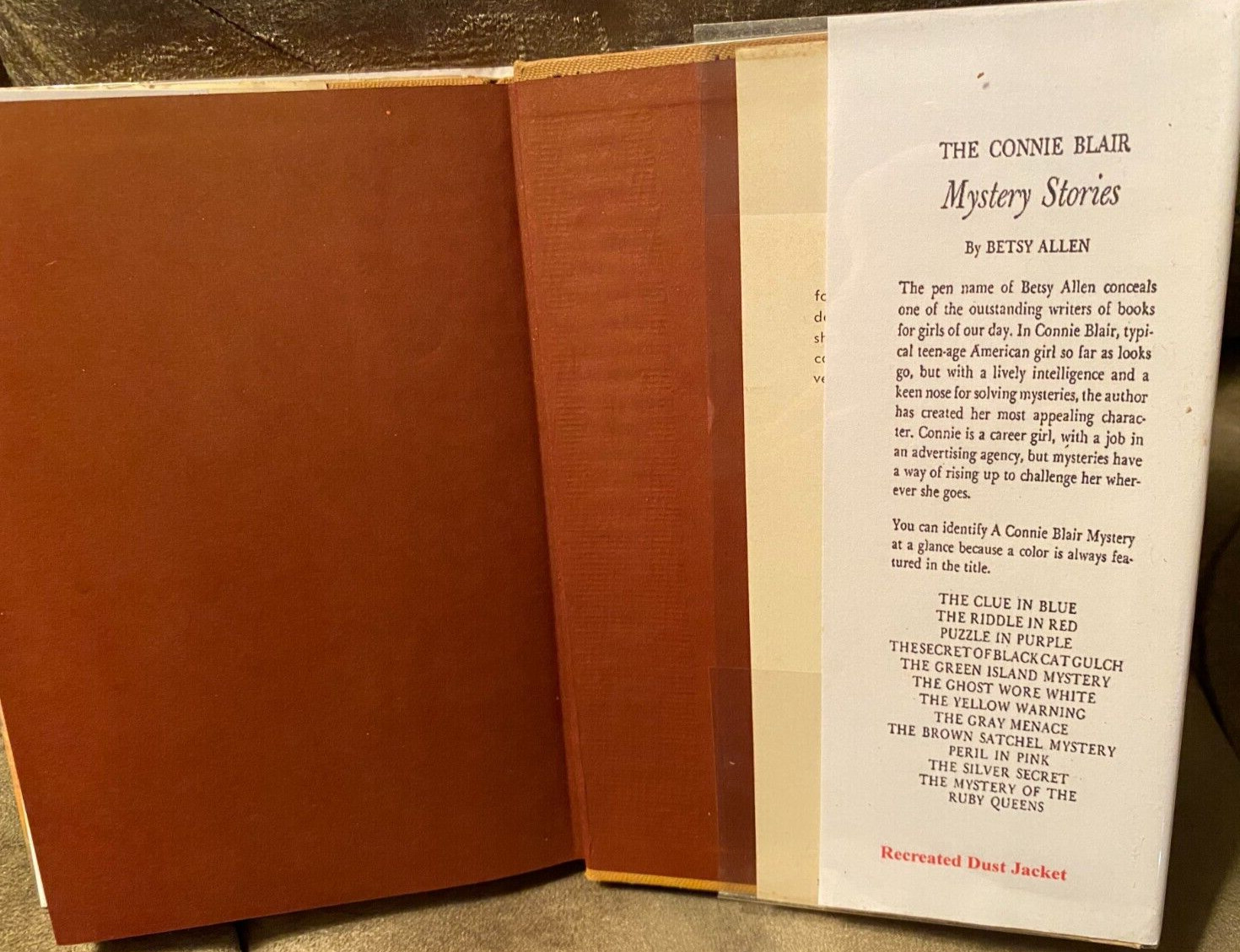 A CONNIE BLAIR MYSTERY THE RIDDLE IN RED BETSY ALLEN 1948 2 DUST JACKETS!