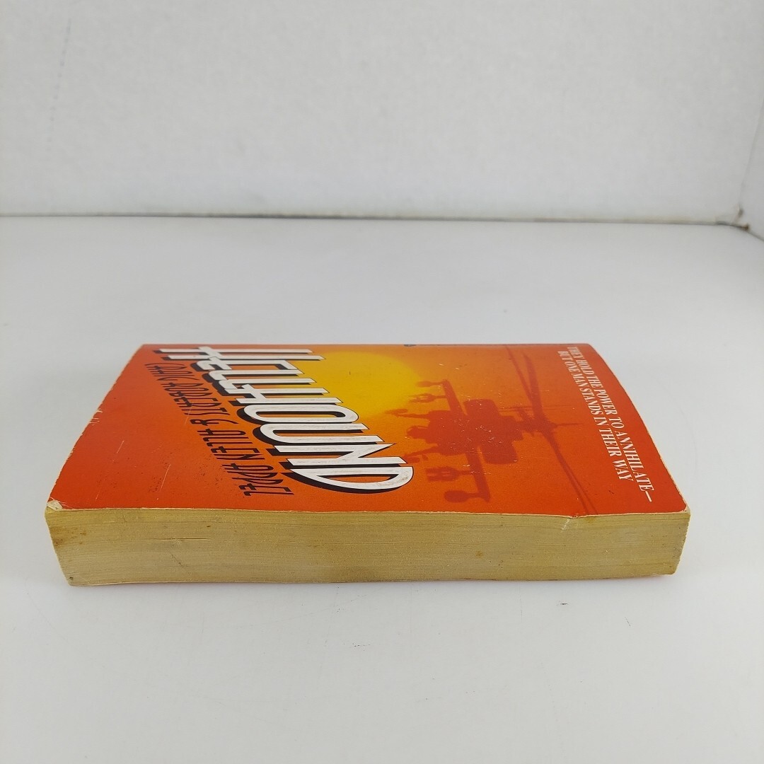 Hellhound Craig Roberts & Allen Appel 1994 Avon Books 1st Printing Paperback