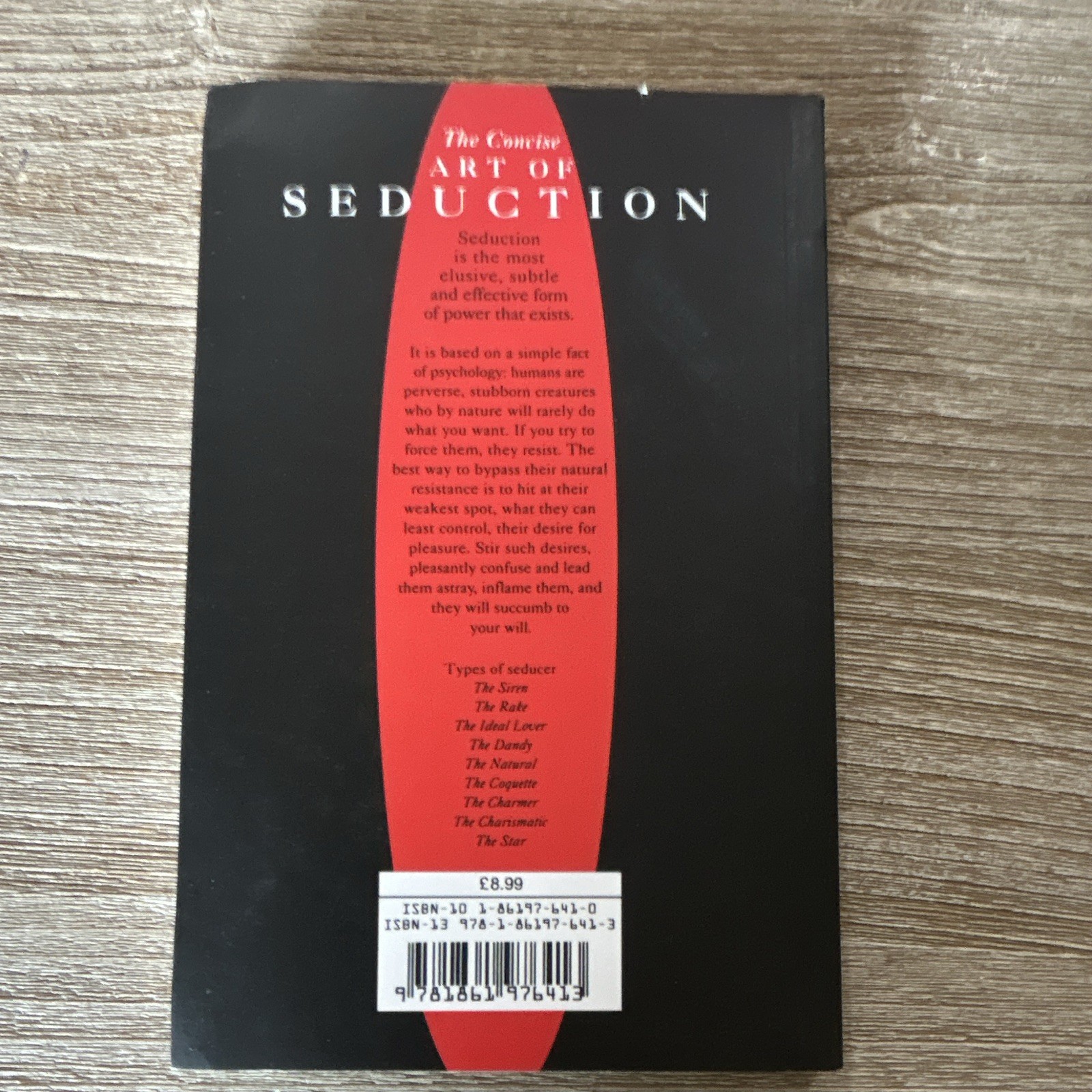 4 Ct Robert Greene Books (Seduction, War, Mastery, And Human Nature)