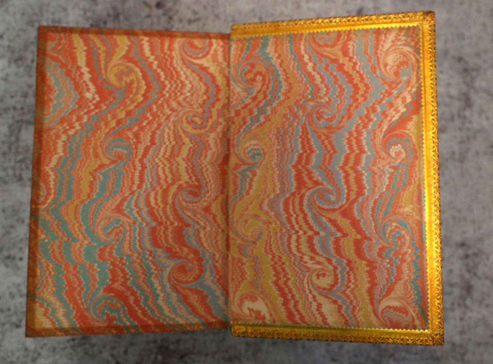 [Sh12] Fine Binding Zaehnsdorf, 1848, Adventures of Oliver Goldsmith, J Forster