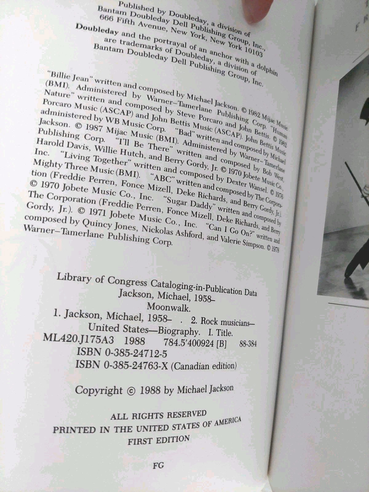 Moonwalk by Michael Jackson 1988 Hardcover Dust Jacket 1st Edition
