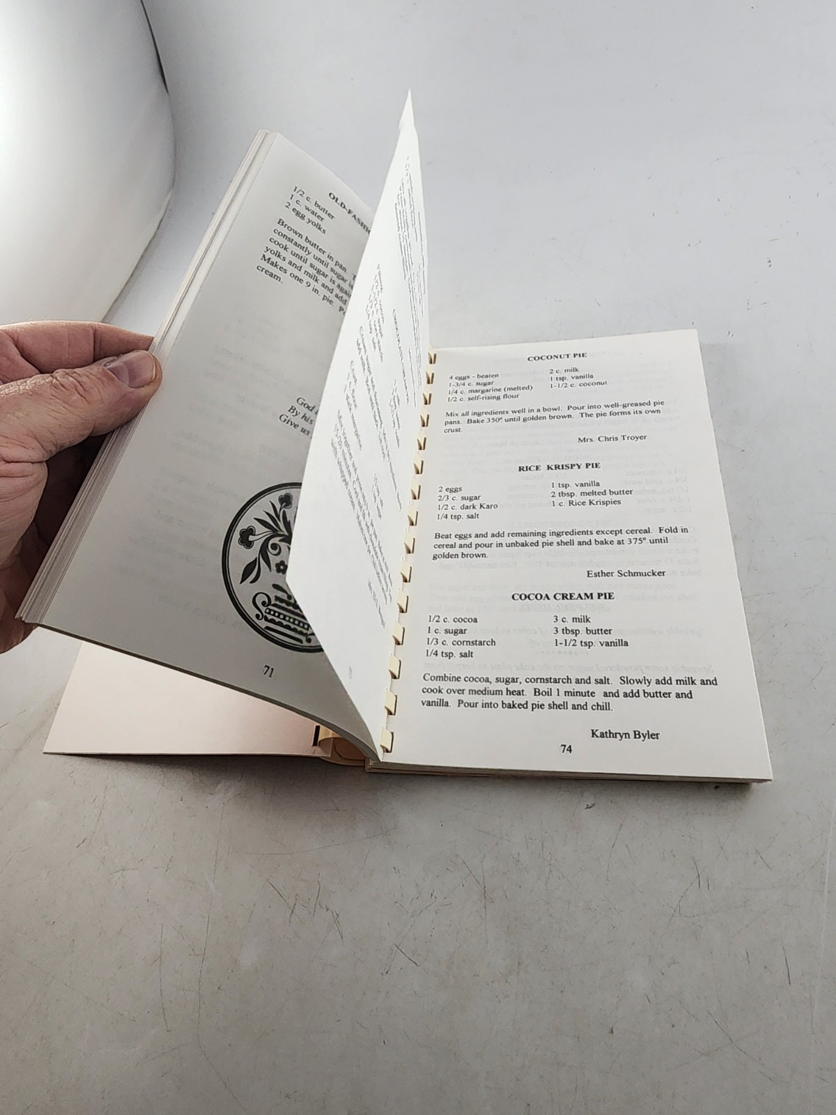 The Amish Way Cookbook Adrienne Lund 1994 Revised Home Remedies Spiral Bound