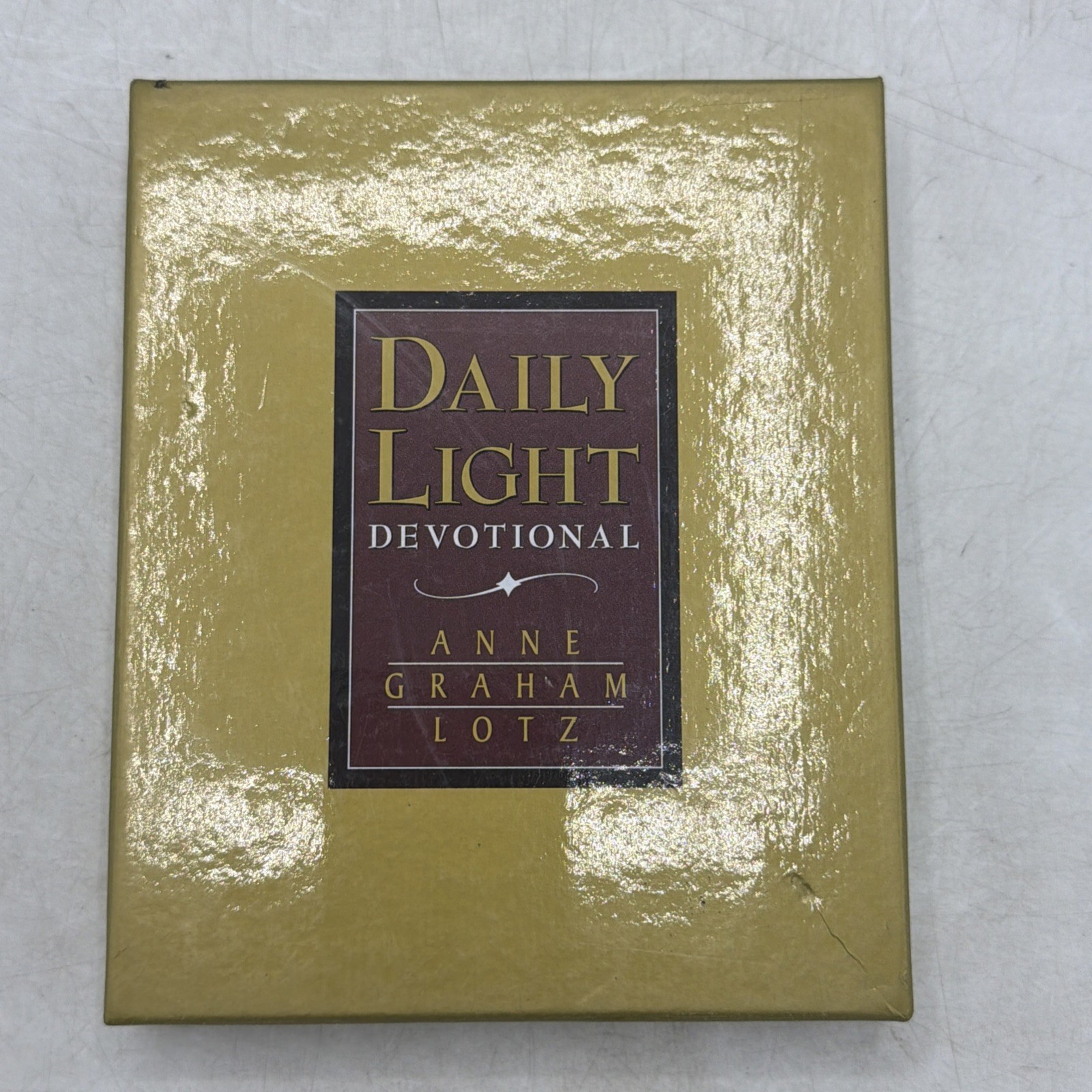 Daily Light – Tan (Leather / Fine Binding)