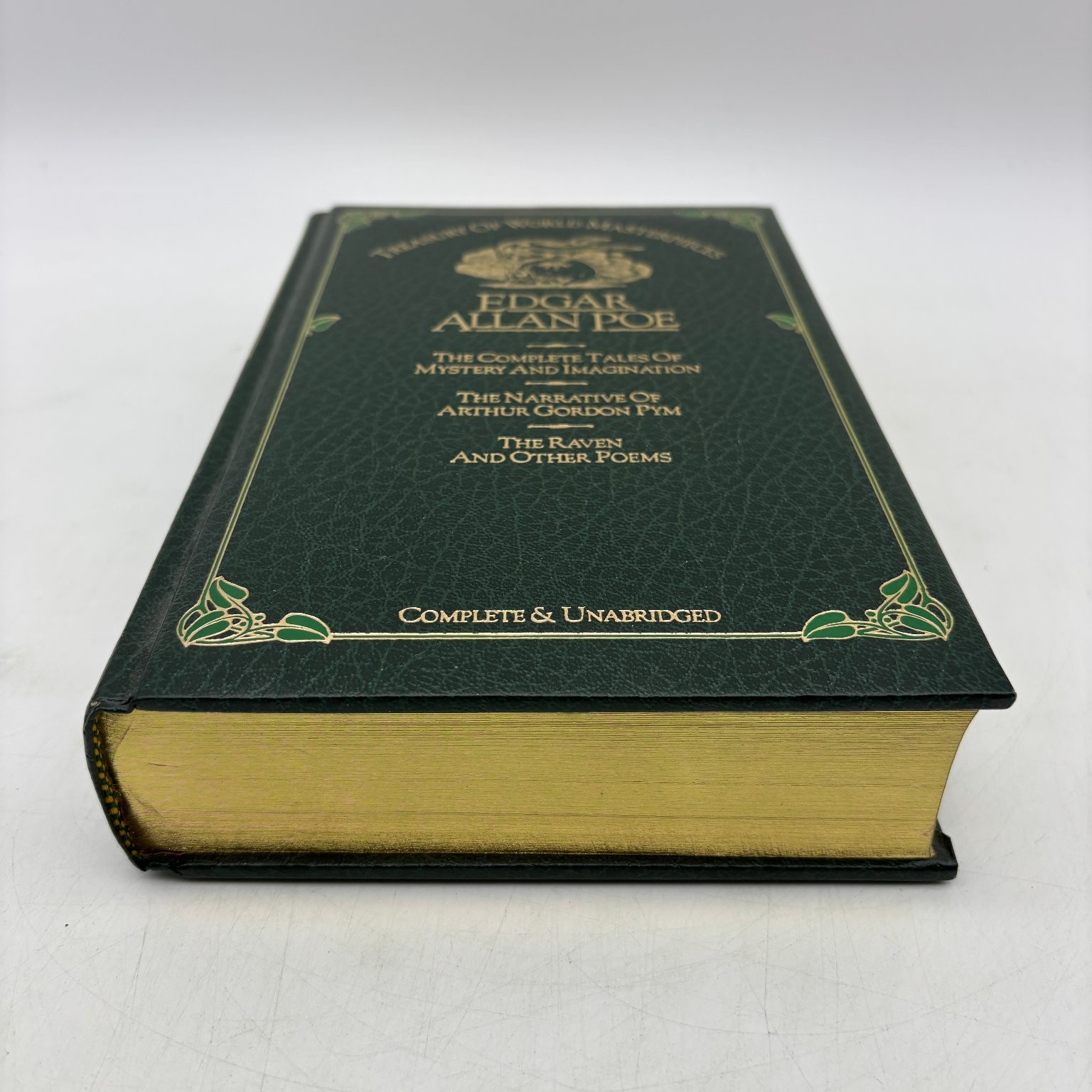 Edgar Allan Poe Complete Tales Mystery Imagination Raven Poems Octopus 1981