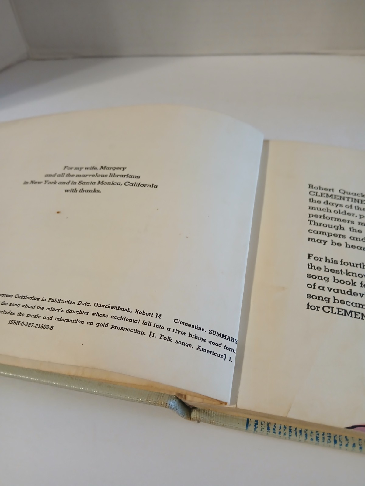 Clementine Robert Quackenbush Hardback Exlibrary Childrens Book 1974