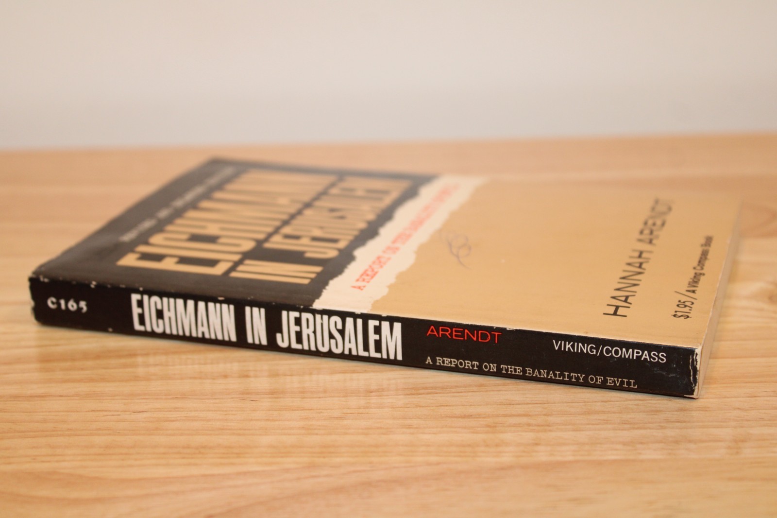 Eichmann in Jerusalem A Report on the Banality of Evil Hannah Arendt Viking PB