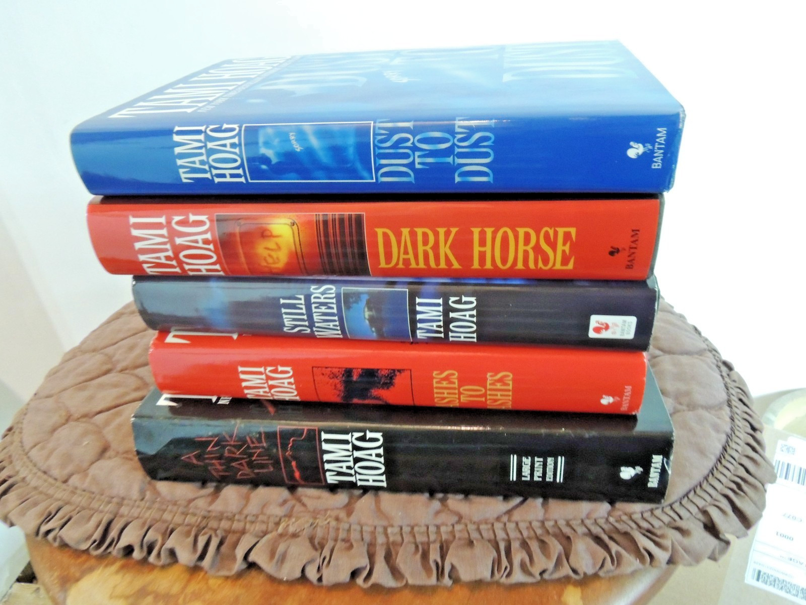 5 Mystery/Suspense Tami Hoag…Ashes, Dark Horse, Still Waters, Dark Line, Dust