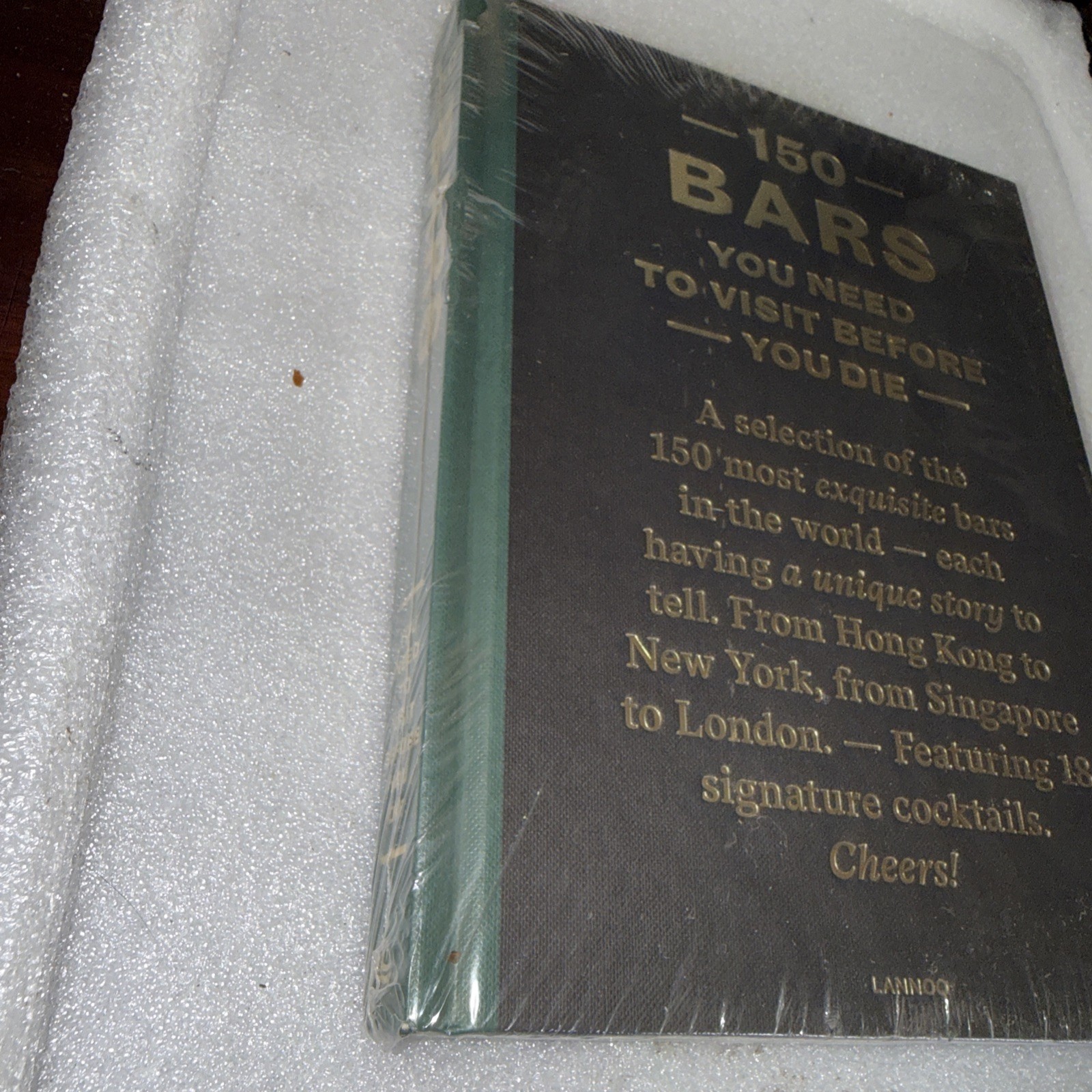 150 Bars You Need to Visit Before You Die (Hardback) New