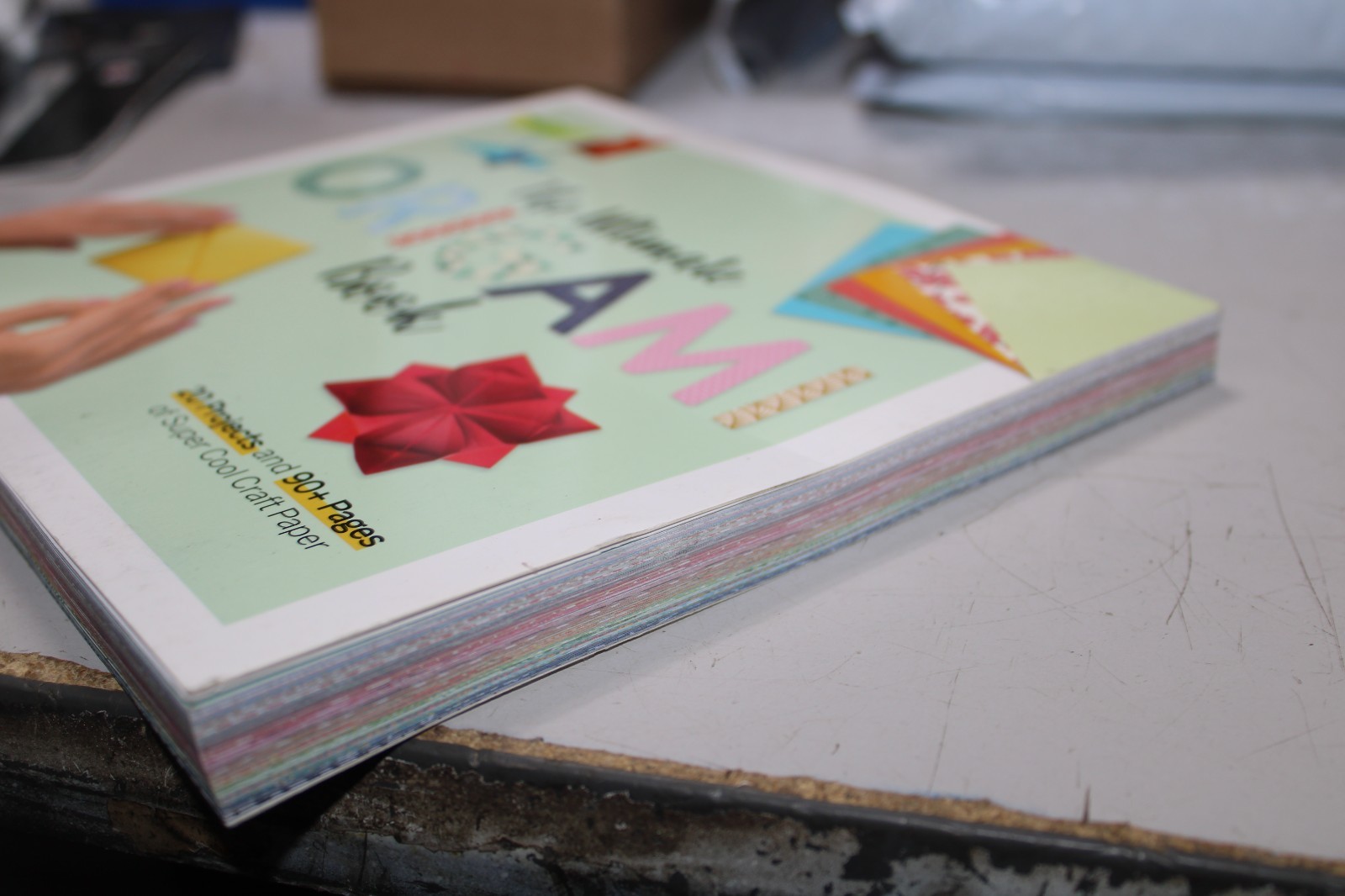 The Ultimate Origami Book: 20 Projects and 90+ Pages of Super Cool Craft Pap…